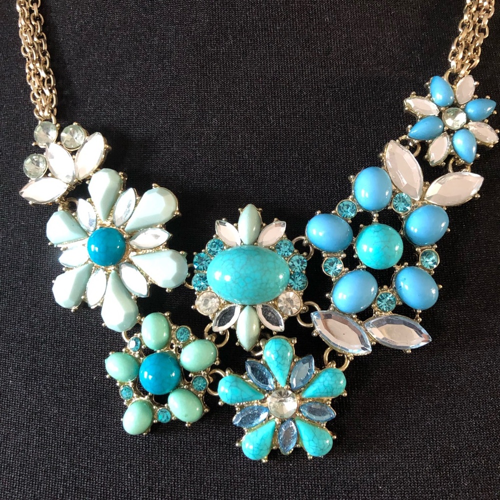 Talbots Blue and White Statement Necklace